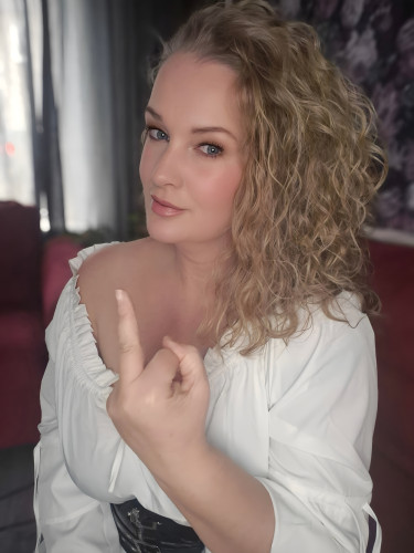 Miss Veena Profile picture