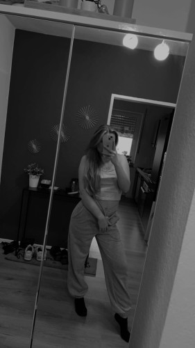 lady_aga Profile picture