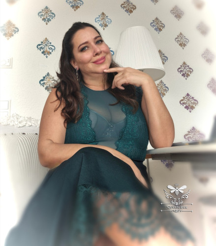 Queen Bee Profile picture