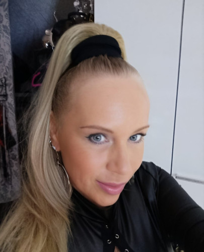 LadyRoxy Profile picture