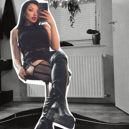 Lyneve Profile picture