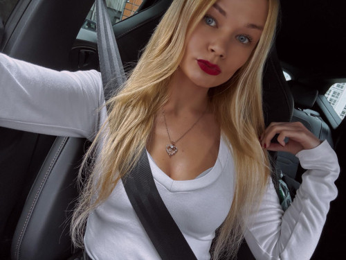 Lady-Rosalie Profile picture