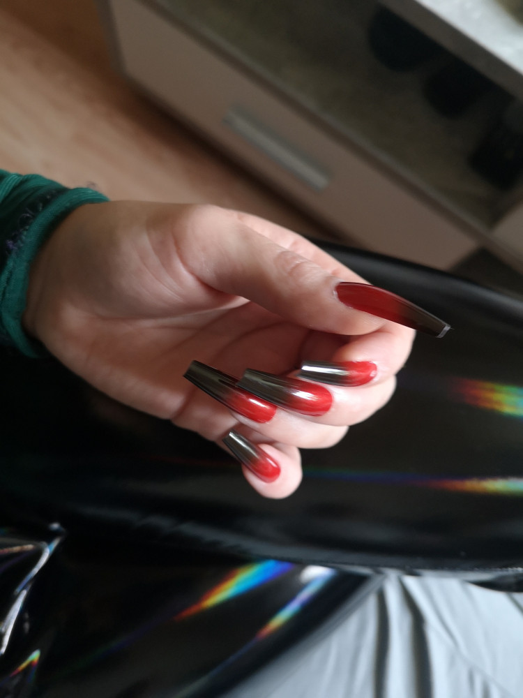 Finger Nail Fetish header picture