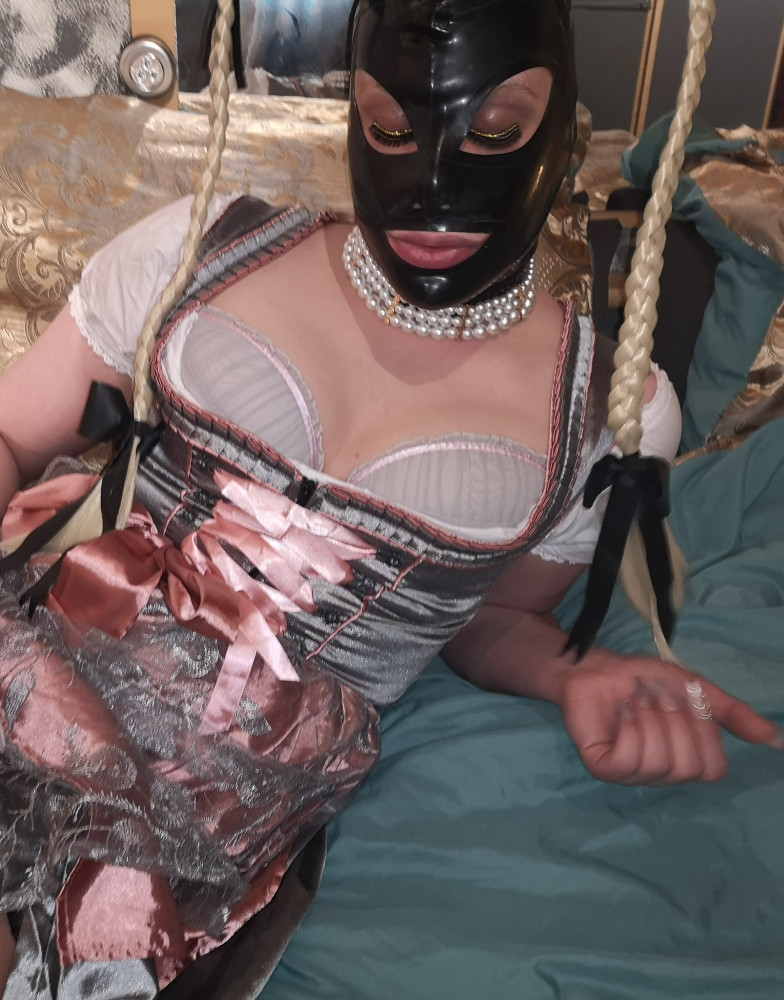 Latex Mask header picture