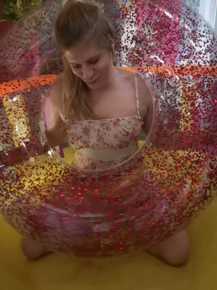 Inflatable header picture